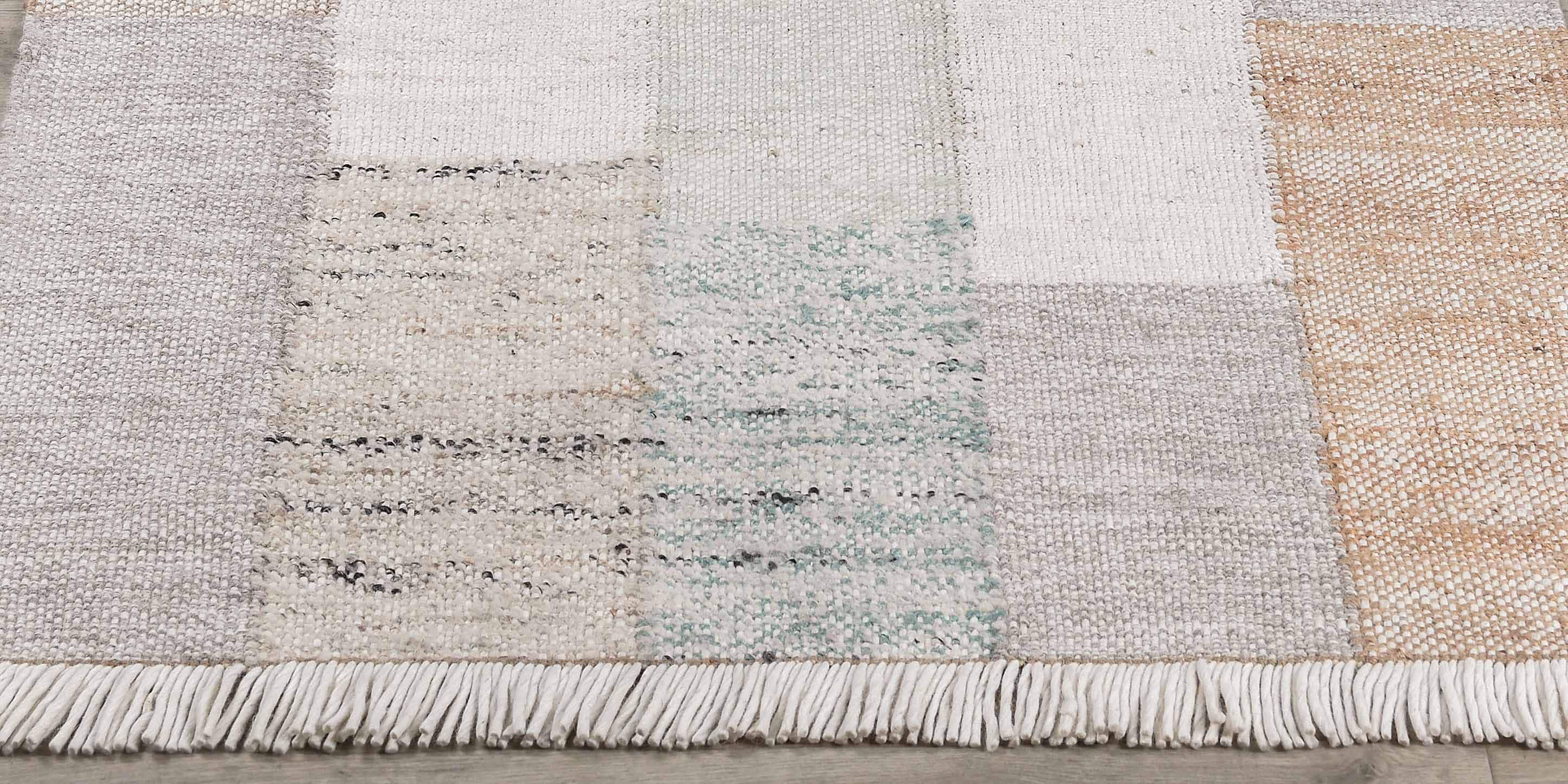 Rizza Multi Rug | Bassett Furniture